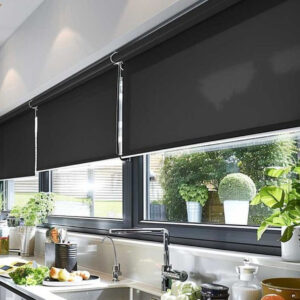 Cortina Roller Black Out